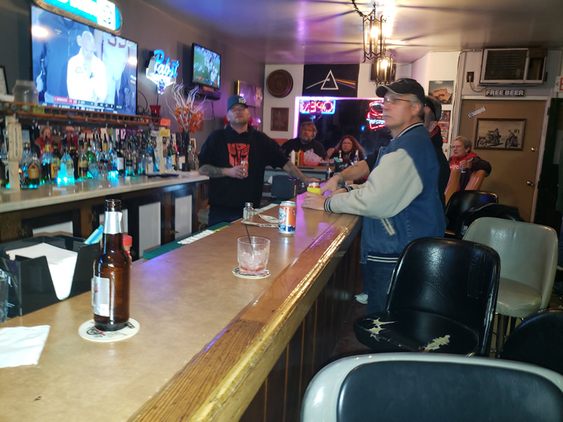 /pictures/Bus Crawl - 11-16-19/20191116_182133.jpg